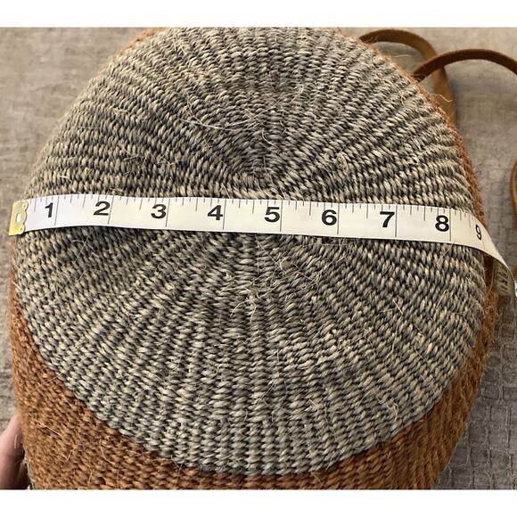 Vtg Woven Jute Leather Strap Straw Sisal Market Round Tote Shoulder Bag Purse - Picture 11 of 12
